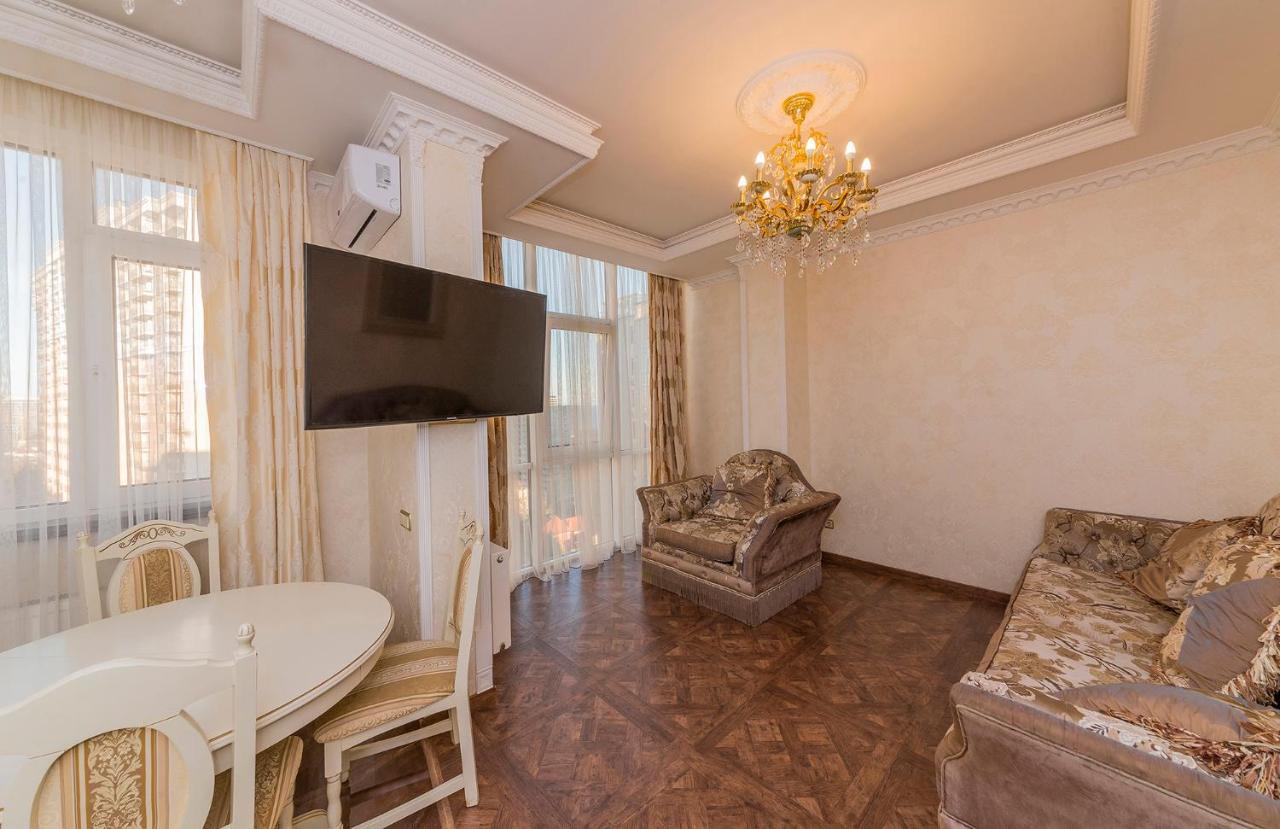 16Th Floor Arcadia Apartment โอเดสซา ภายนอก รูปภาพ